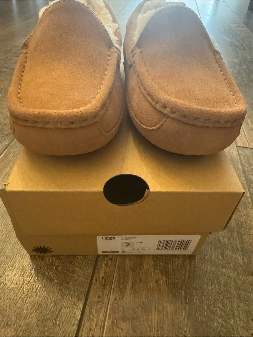 UGG Youth Ascot Chestnut/Brown Suede Moccasin Slippers